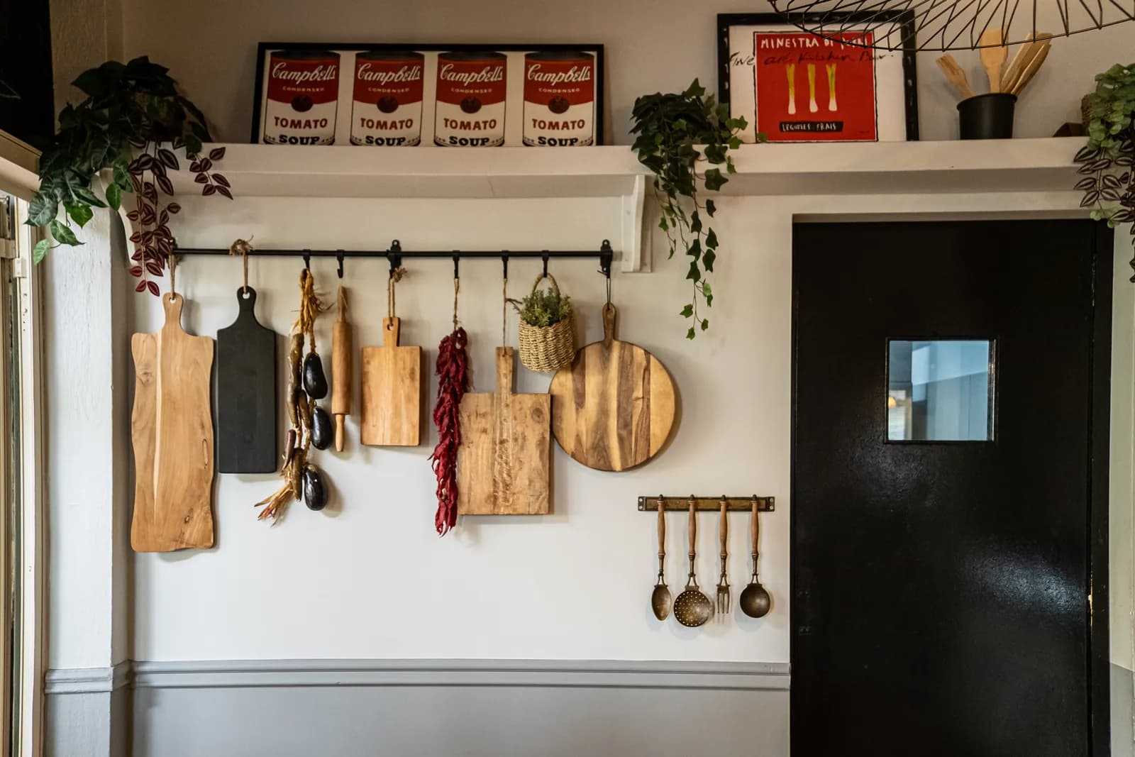 A detail from the kitchen wall